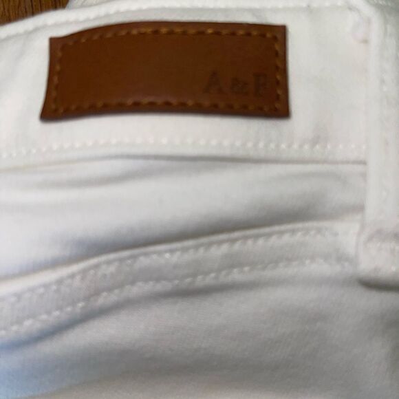 Abercrombie & Fitch Harper Low RiseSuper Skinny Size 2 - Picture 13 of 14
